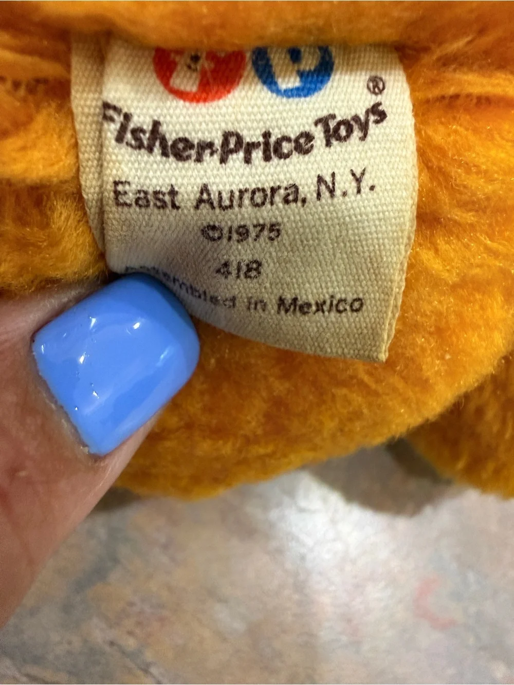 Fisher Price 1975 Freddy Bear Plush #418 Vintage Squeaker Toy Apple Bib Works